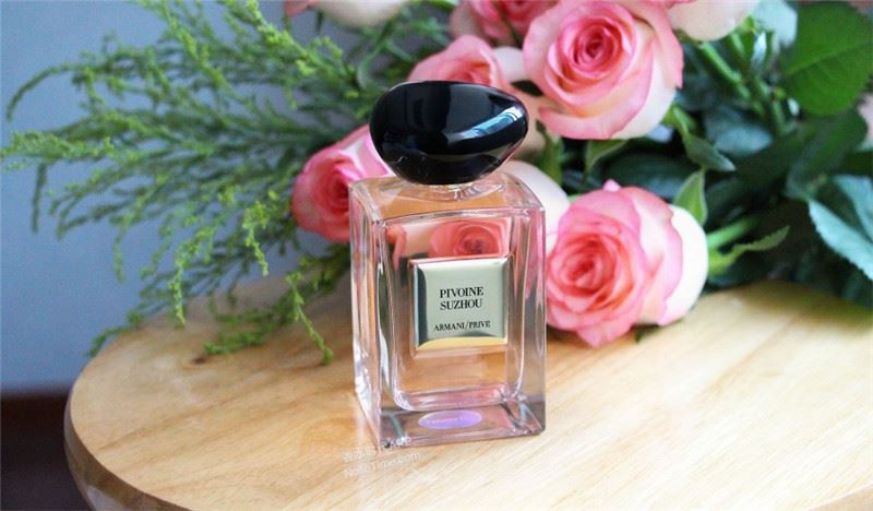 Pivoine Suzhou and packaging